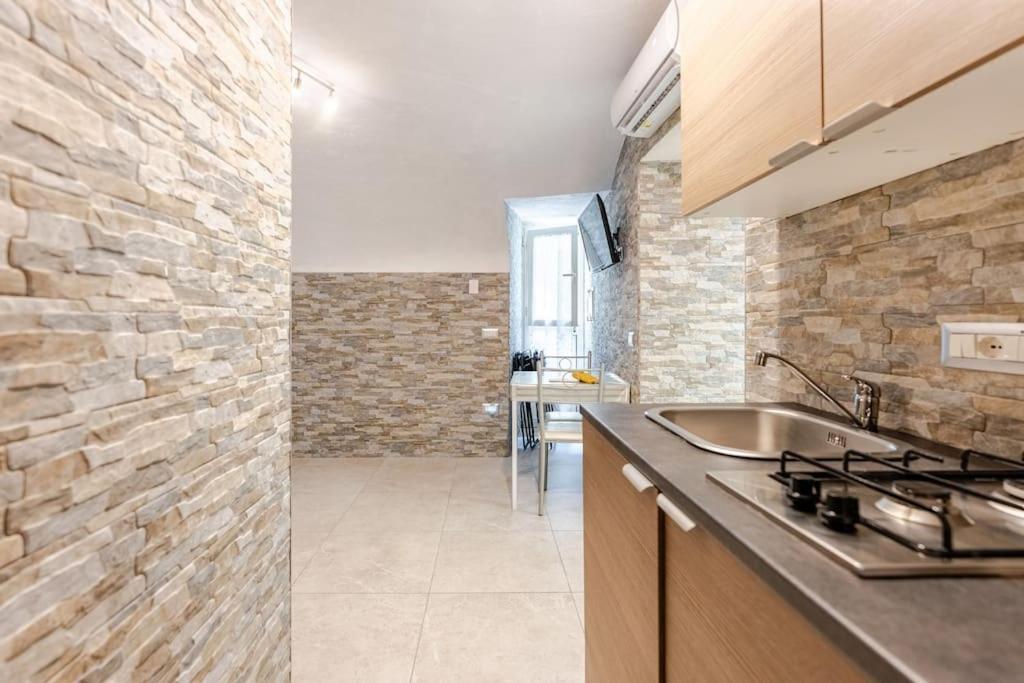 Noble Loft In Historical Building - 800m Subway Appartement *